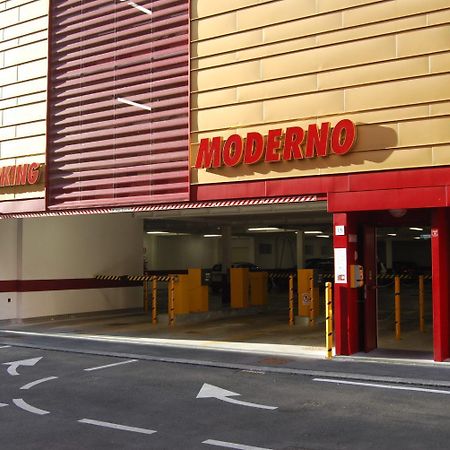 Appartamento Vicino Al Porto, Con Parcheggio ليفورنو المظهر الخارجي الصورة