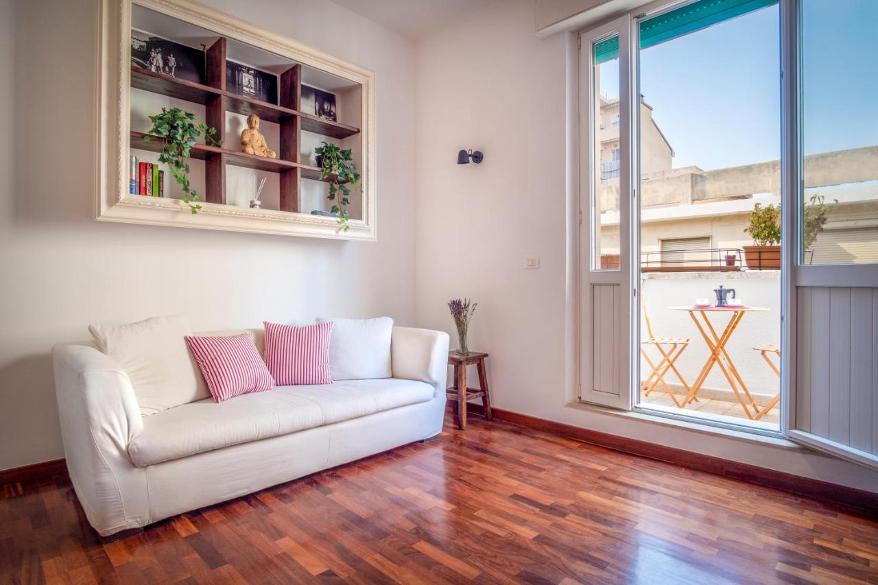 Appartamento Vicino Al Porto, Con Parcheggio ليفورنو المظهر الخارجي الصورة
